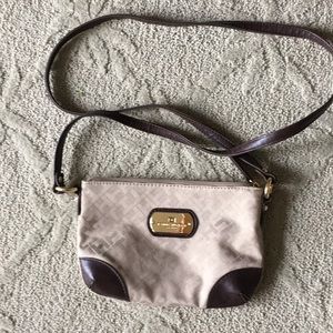 Tommy Hilfiger crossbody bag